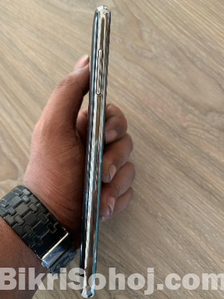 Samsung Galaxy J7
